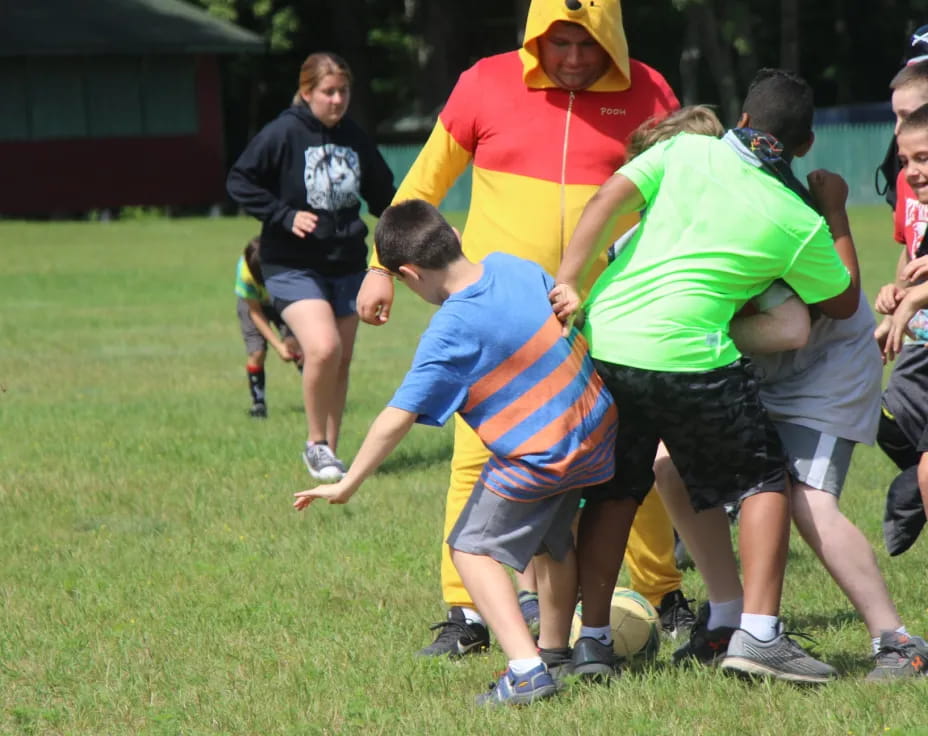 a group of people playing rugby