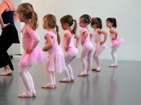 a group of girls in a line