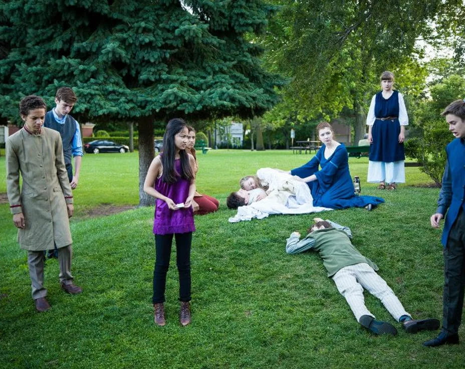 a group of people in a park