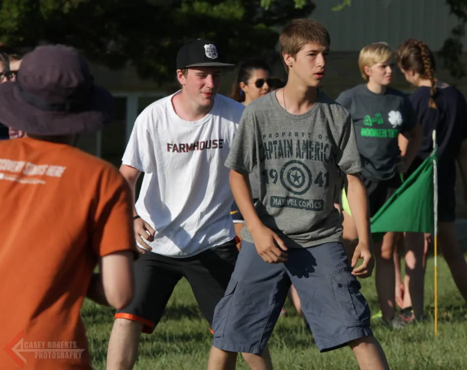 a group of people running