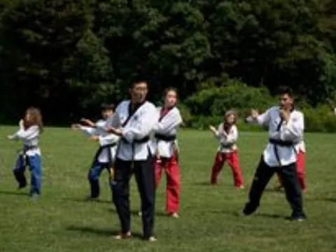 a group of people running